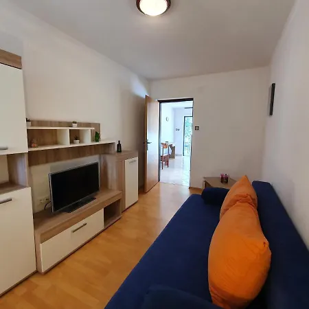 Ana A2 , 40 M2 *