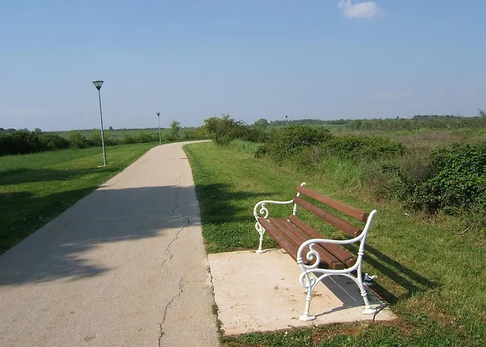 Ana A2 , 40 M2 * Novigrad Istria