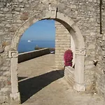 Ana A2 , 40 M2 * Novigrad Istria