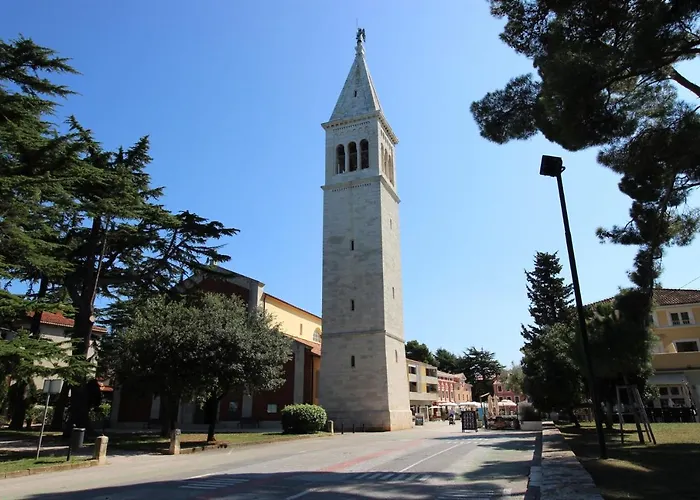 Ana A2 , 40 M2 * Novigrad (Istria)